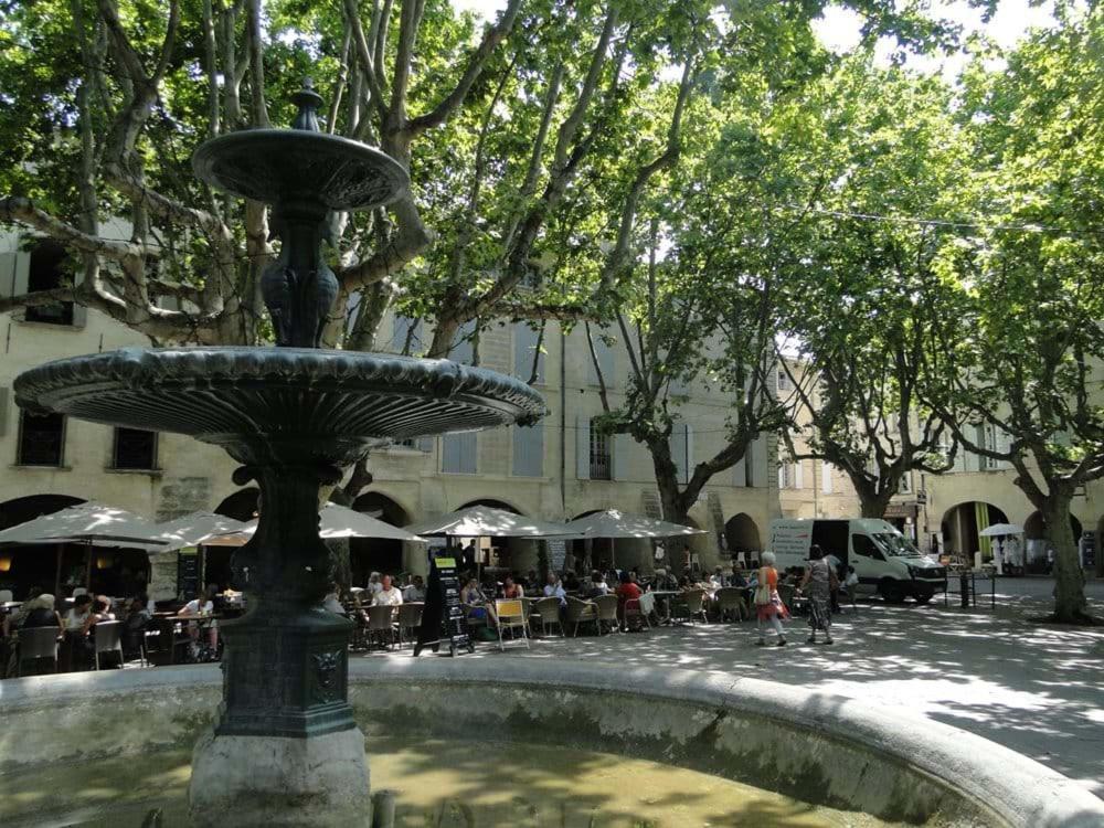 Une Chambre A Uzès Εξωτερικό φωτογραφία